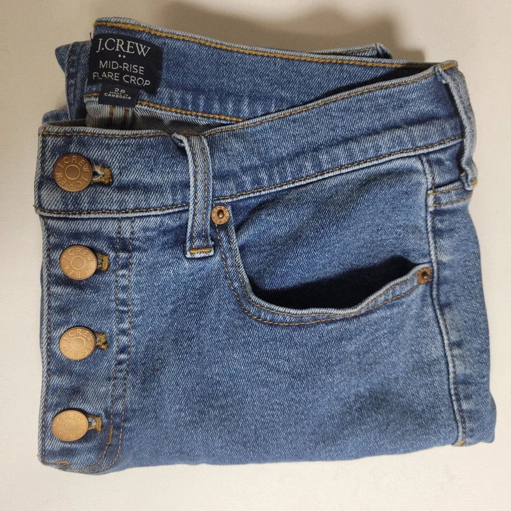 J Crew Mid Rise Flare Crop Jeans Size 28 (Actual 31x26)‎ Button Fly Stretch